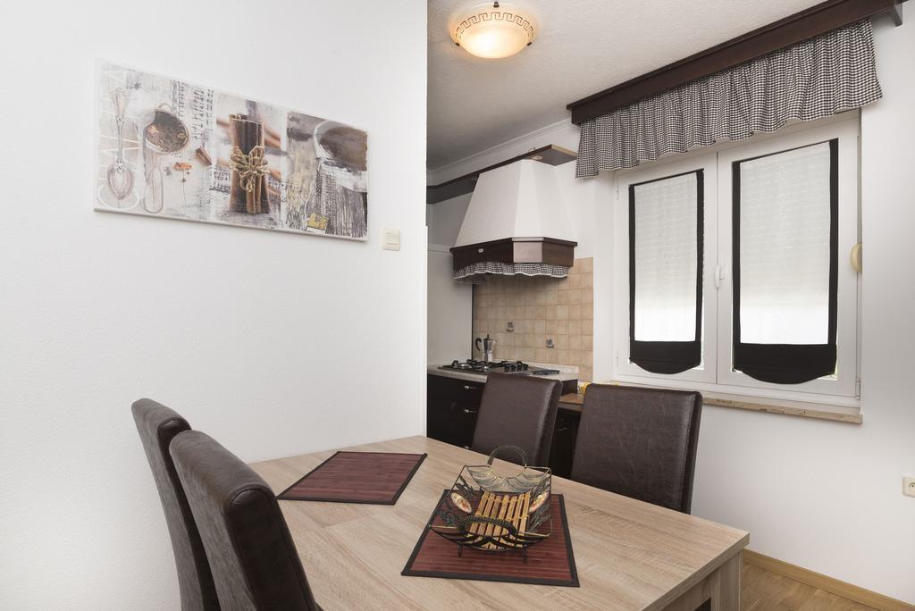 Apartments Tamara 乌马格 客房 照片